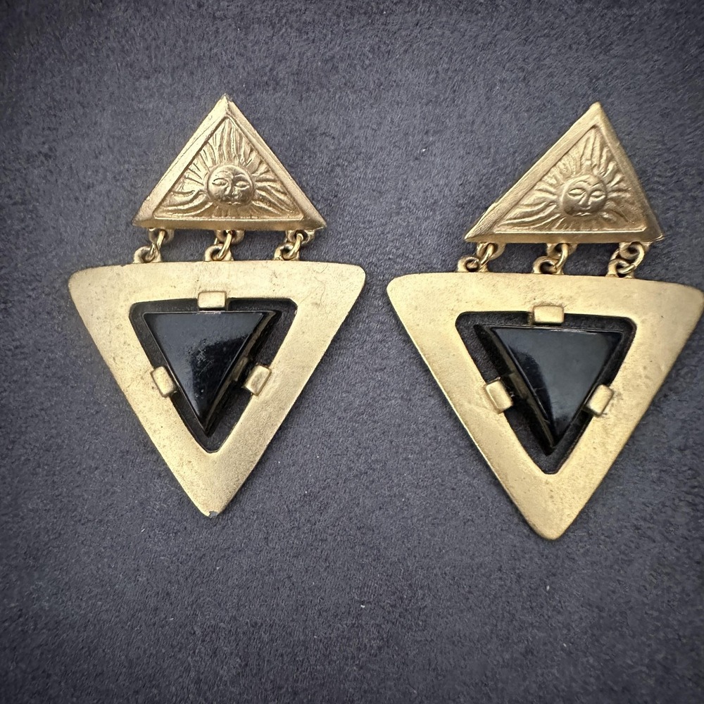 VTG 80's Matte Gold Tone RunwayBlack Triangle Dangle Earrings 2.5" Celestial Sun